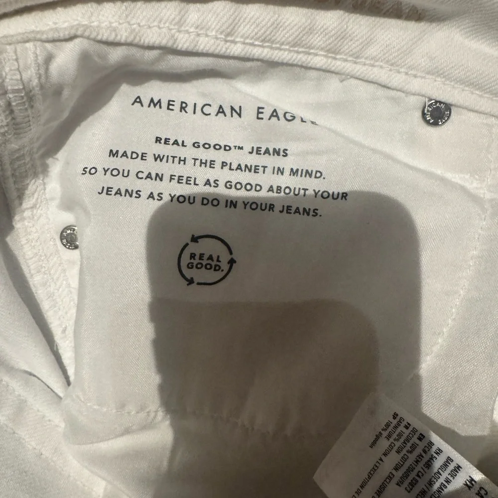 American Eagle white Denim Jeans - Picture 4 of 4